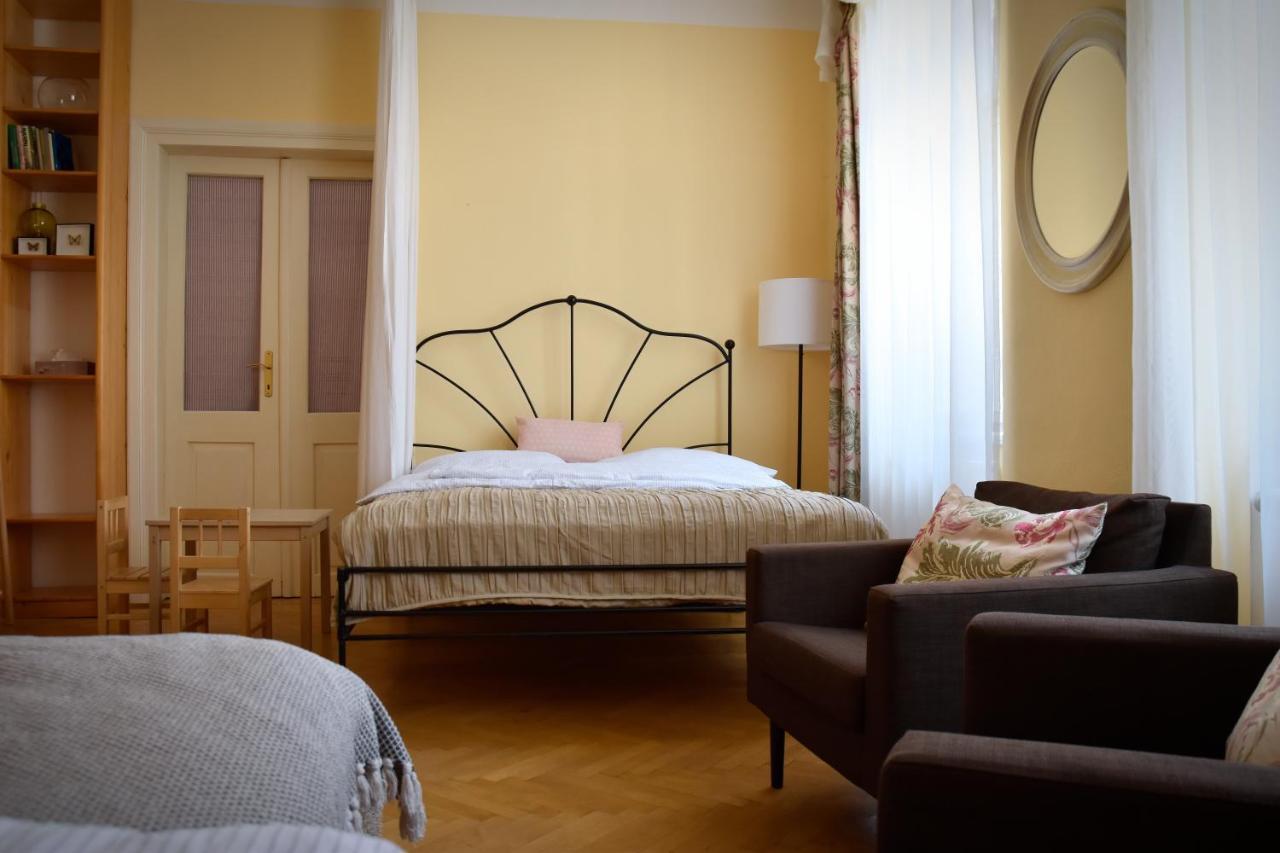 Family Apartment Pisek City Centre Ii. Экстерьер фото